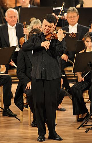 Final Concert: Vadim Gluzman - violin, The Czech Radio Symphony Orchestra, Conductor: José Miguel Rodilla, 21.8.2010, 19th International Music Festival Český Krumlov