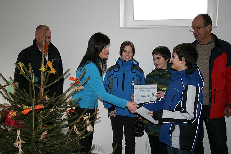 21. prosince 2012 se v českokrumlovském útulku konaly Psí Vánoce
