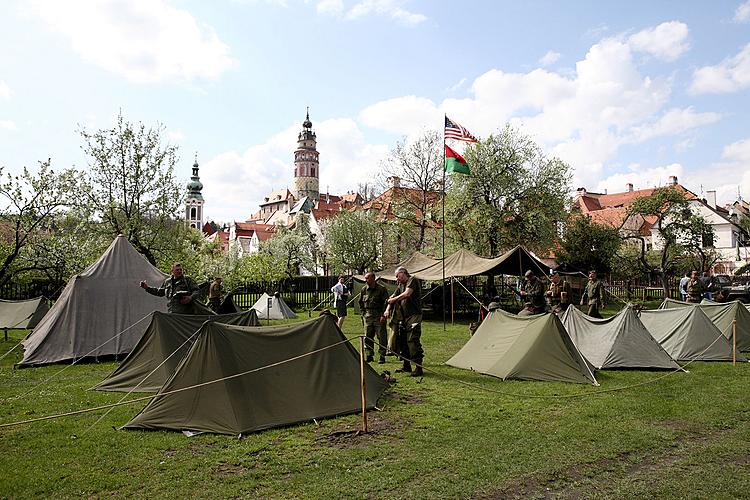 Rekonstrukce bitvy o pivovar, oslavy osvobození Českého Krumlova 4. května 2013