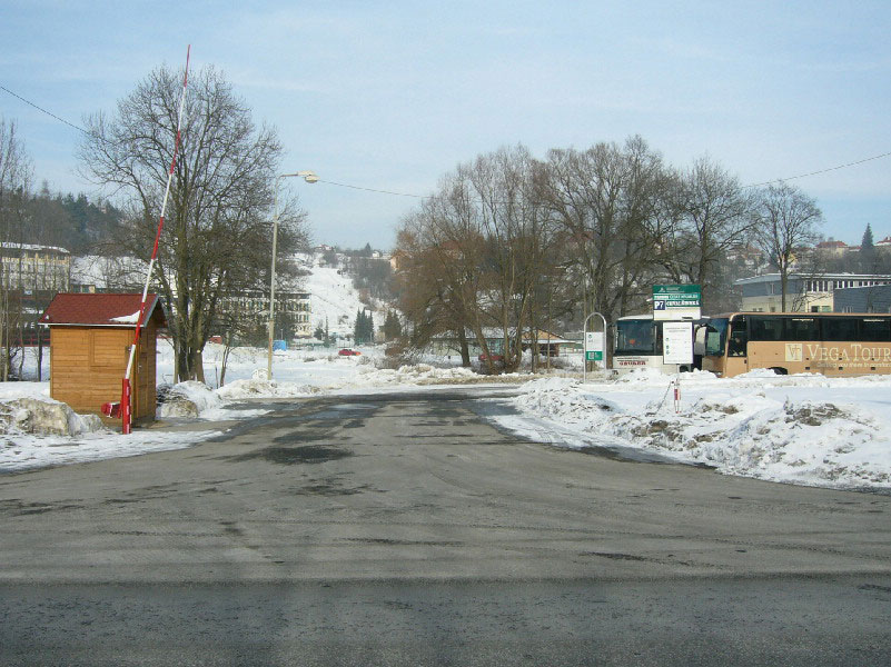Ein- und Ausstiegterminal (BUS-STOP)