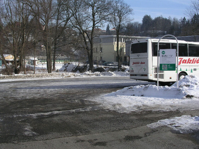 Ein- und Ausstiegterminal (BUS-STOP)
