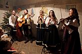 Kapka - tradiční vánoční koncert českokrumlovské folkové kapely, 25.12.2013, foto: Lubor Mrázek