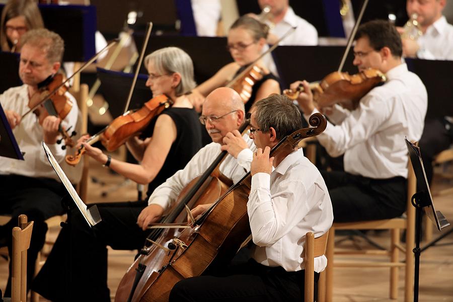 The Moravian Philharmonic Orchestra, Manuel Hernández-Silva (conductor), 18.7.2015, International Music Festival Český Krumlov