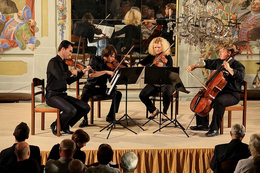 Mucha Quartet and musical mime Vladimír Kulíšek - Chamber concert, 30.7.2015, International Music Festival Český Krumlov
