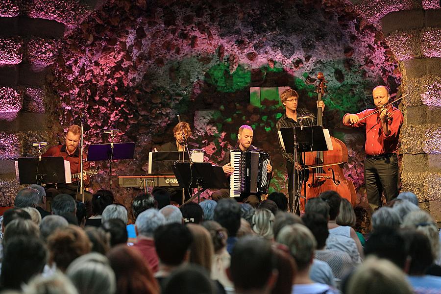 Escualo Quintett und Gabriela Vermelho - “Tango argentino”, 6.8.2015, Internationales Musikfestival Český Krumlov