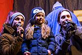 Společné zpívání u vánočního stromu, 3. adventní neděle 13.12.2015, foto: Lubor Mrázek