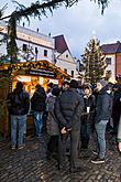 Andělská adventní sobota v klášterech, Nesem vám písničky (náměstí Svornosti), 3. adventní sobota 16.12.2017, foto: Lubor Mrázek