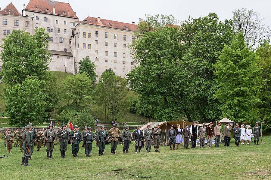 Slavnostní akt u příležitosti 73. výročí konce 2. světové války - Poslední bitva, Jelení zahrada v Českém Krumlově 5.5.2018