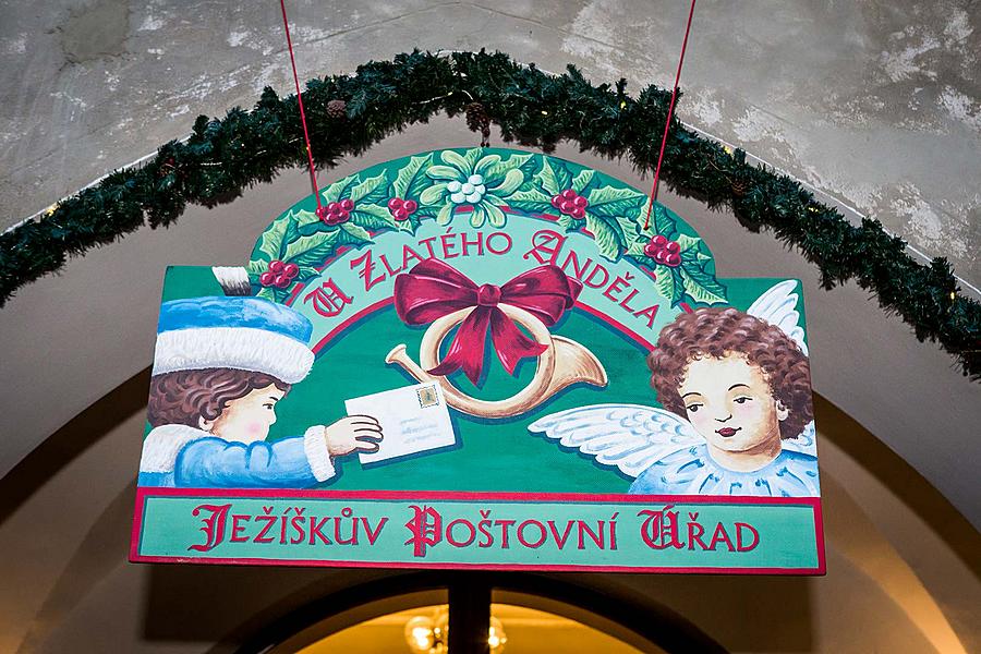 Baby Jesus Postal Office at U Zlatého Anděla and arrival of the White Lady, 9.12.2018