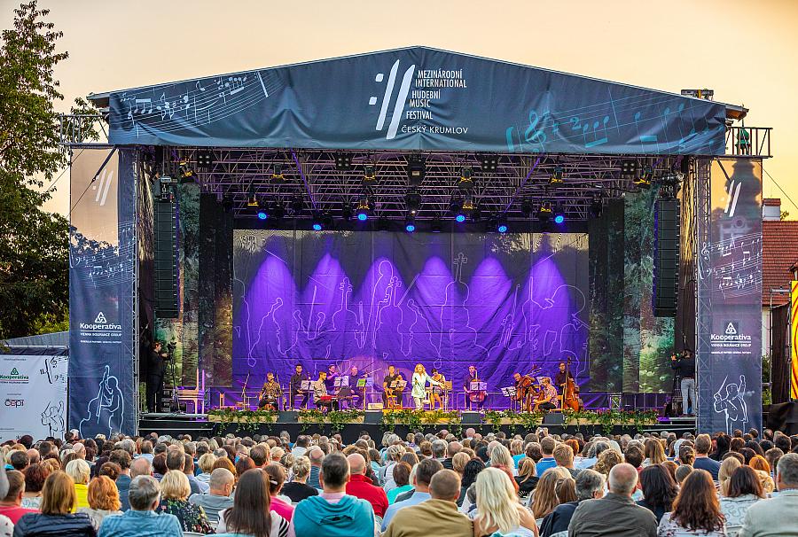Lenka Filipová, Brno Strings and guests, 1.8.2019, Internationales Musikfestival Český Krumlov