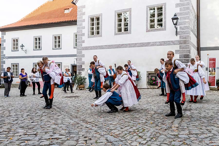 Saint Wenceslas Celebrations and International Folk Music Festival 2019 in Český Krumlov, Friday 27th September 2019