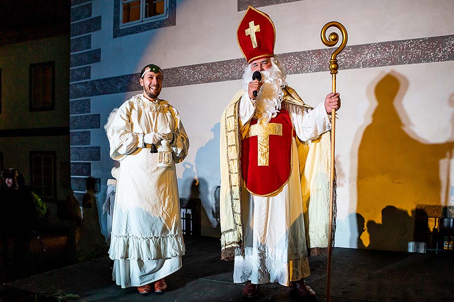 Angelic Procession and st. Nicholas Present Distribution in Český Krumlov 5.12.2019