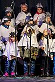 Joint Singing by the Christmas Tree, 3rd Advent Sunday in Český Krumlov 15.12.2019, photo by: Lubor Mrázek