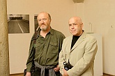 1. května 2004, 17.00 hodin - Vernisáž výstavy České křižovatky na cestě do Evropy, Galerie DOXA, foto: Lubor Mrázek 