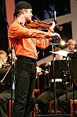 16. července 2004 - Pavel Šporcl – housle, Pražská komorní filharmonie, Mezinárodní hudební festival Český Krumlov, zdroj: © Auviex s.r.o., foto: Libor Sváček 