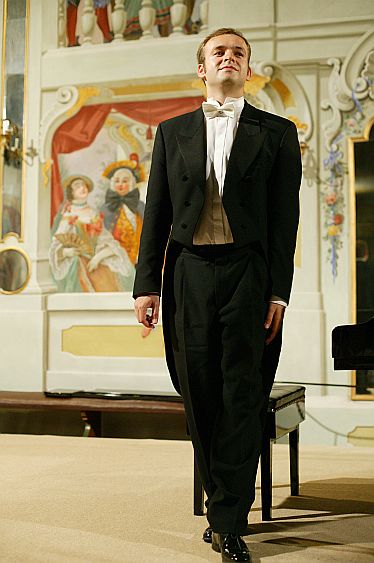 21. Juli 2004 - Martin Kasík – Klavierrezital, Internationales Musikfestival Český Krumlov, Bildsquelle: © Auviex s.r.o., Foto: Libor Sváček