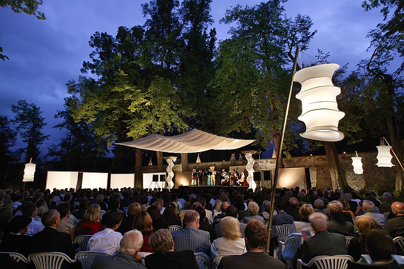 14. August 2004 - Barocknacht mit Antonio Vivaldi, Garten und Schloss Český Krumlov, Internationales Musikfestival Český Krumlov, Bildsquelle: © Auviex s.r.o., Foto: Libor Sváček