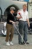 Zkuste si to na chvíli - Bára Štěpánová, Den s handicapem, Český Krumlov 11. září 2004, foto: Lubor Mrázek 
