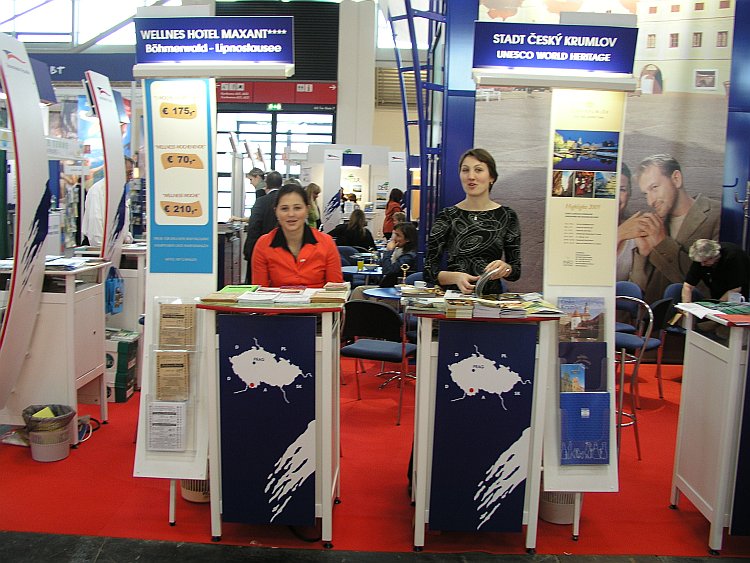 Presentation of the town of Czech Krumlov at the trade fair in Munich, neighbourly stands: Hotel Maxant and Czech Krumlov ( in the picture Libuse Smolikova), source: Archives of Destination Management Czech Krumlov