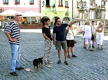 ČESKÝ KRUMLOV TOWN WALKS, a free association of tourist guides specializing in the guiding services 
