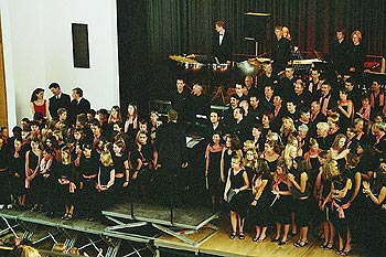 Camacho-Orchester am Gymnasium Siegburg Alleestraße, Deutschland 