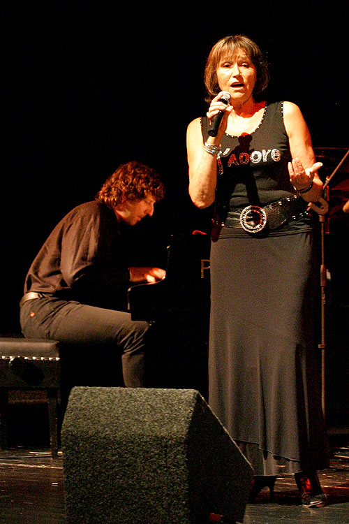 Marta Kubišová a Petr Malásek, 6. července 2005, Festival komorní hudby Český Krumlov, foto: © Lubor Mrázek