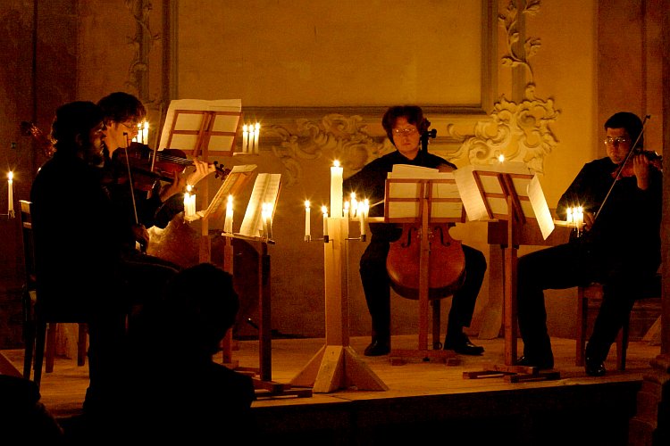 Karolína Berková und Heroldovo kvarteto (Herolds Quartett), 30. Juli 2005, Königliches Musikfestival 2005 Zlatá Koruna, Foto: © Lubor Mrázek