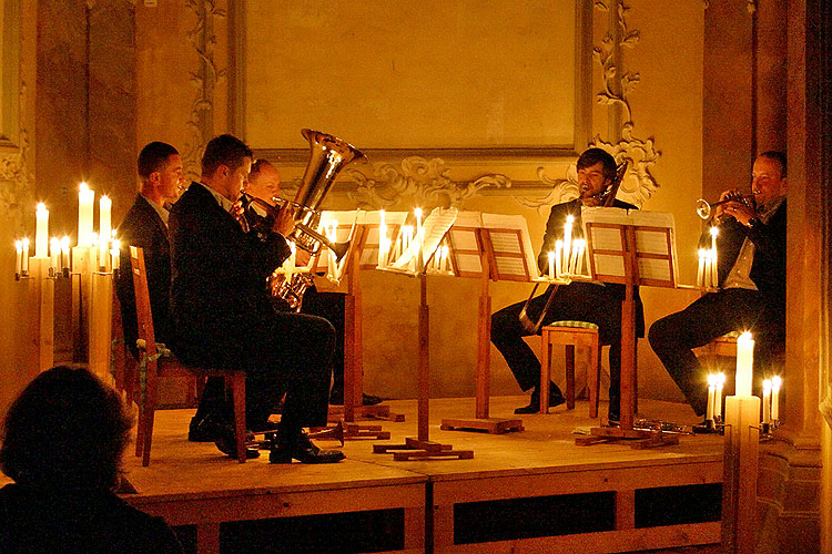 Pražské žesťové collegium, 27. srpna 2005, Královský hudební festival Zlatá Koruna, foto: © Lubor Mrázek