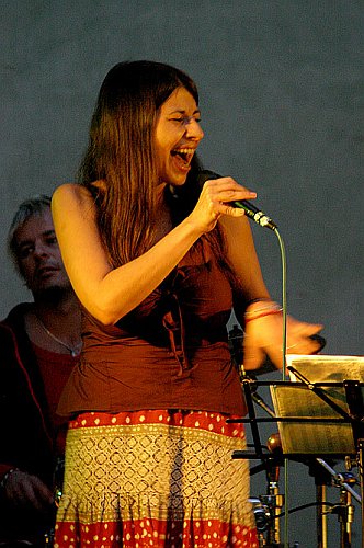 Koncert Yvonne Sanchez Latin Groove, Den s handicapem - Den bez bariér Český Krumlov, 10. září 2005, foto: © Lubor Mrázek
