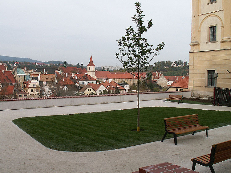 Znovuzrození zahrady v centru Českého Krumlova (Panoramatická zahrada u bývalého jezuitského semináře), foto: © Tibor Horváth