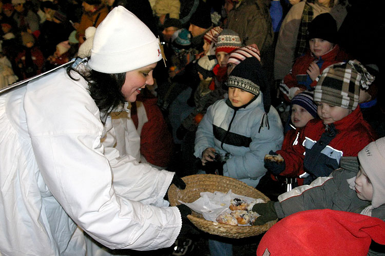 23. prosince - živý Betlém, advent a vánoce 2005 v Českém Krumlově, foto: © Lubor Mrázek