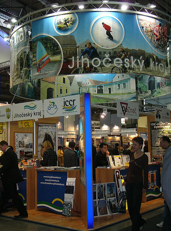 Exposition des Südböhmischen Kreises auf der Messe GO und REGIONTOUR Brno im Jahr 2006, Foto: © Tibor Horváth