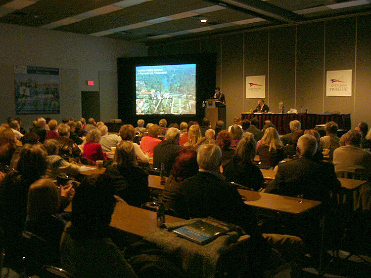 Prezentace Českého Krumlova na 75. ročníku světového kongresu cestovního ruchu ASTA, Montreal 2005, foto: © Libuše Smolíková