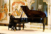 Vitalij Berson (Klavier), Maskensaal des Schlosses Český Krumlov, 2.7.2006, Festival der Kammermusik Český Krumlov, Foto: © Lubor Mrázek 