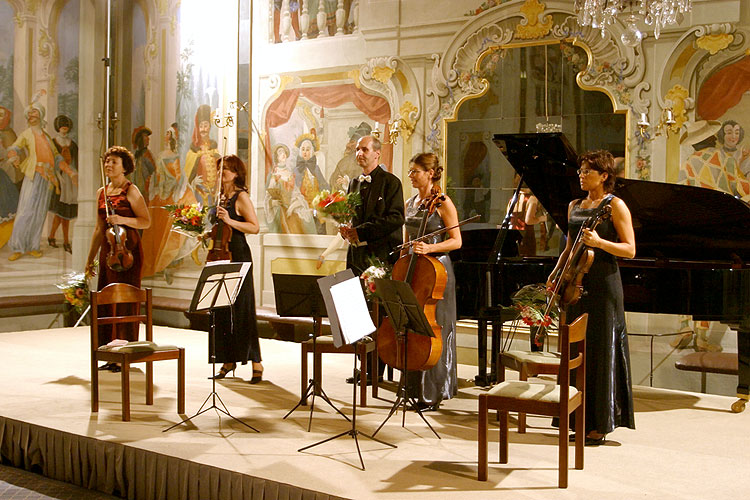 Kaprálová quartet, Maškarní sál zámku Český Krumlov, 2.7.2006, Festival komorní hudby Český Krumlov, foto: © Lubor Mrázek