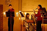 Ensemble Bona Fide - Barokní hudba, jak jste ji ještě neslyšeli, křížová chodba, 30.8.2006, Královský hudební festival Zlatá Koruna, foto: © 2006 Lubor Mrázek 