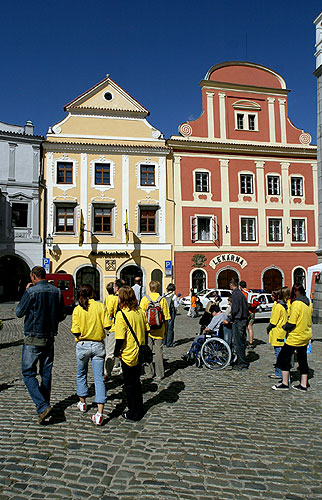 Speciální prohlídky města Český Krumlov pro handicapované, Den s handicapem - Den bez bariér, 9. a 10. září 2006, foto: © 2006 Lubor Mrázek