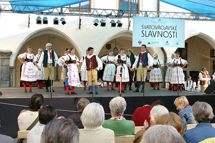 Přehlídka dětských folklórních souborů, Svatováclavské slavnosti v Českém Krumlově, 28.9. - 1.10.2006, foto: © Lubor Mrázek