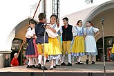 The performances of Childrens' Folk groups, Saint Wenceslas Celebrations in Český Krumlov, 28th September - 1st October 2006, photo: © Lubor Mrázek 
