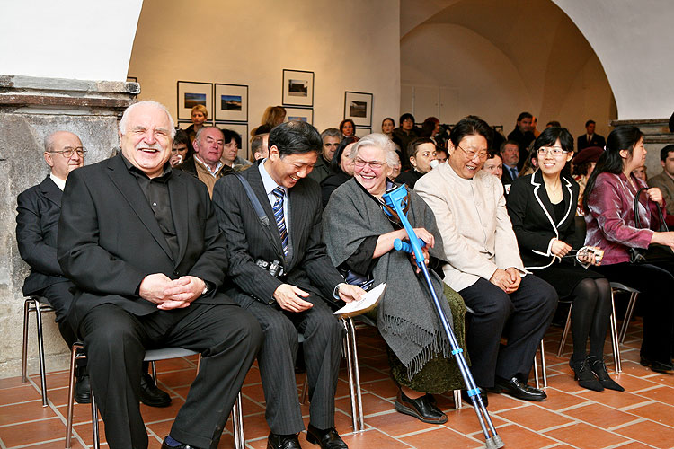 Opening of the exhibitions in Egon Schiele Art Centrum:  Opera in paintings, Traditional Chinese Landscape Painting, Young Artists from China 2008, Jindřich Štreit and Jiří Surůvka, 4. April 2008, photo by: © 2008 Lubor Mrázek