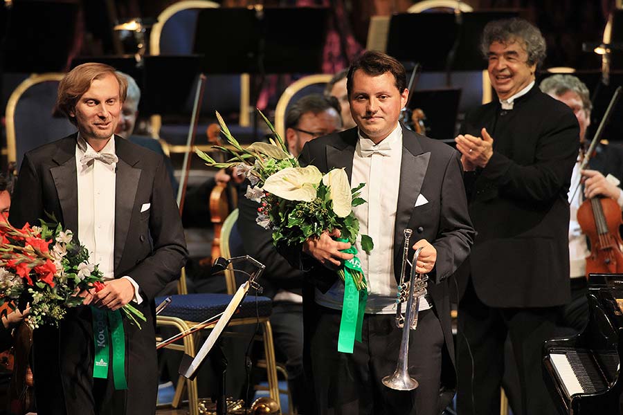 Closing concert - Ivo Kahánek (piano), Stanislav Masaryk (trumpet), Czech Philharmonic, Conductor Semyon Bychkov, Castle Riding hall, International Music Festival Český Krumlov, 3.10.2020