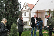 Dne 14.11.2008 navštívil v rámci svého pobytu v Českém Krumlově ministr kultury Mgr. Václav Jehlička se svým 1. náměstkem JUDr. Františkem Mikešem Museum Fotoateliér Seidel v doprovodu ředitele Českokrumlovského rozvojového fondu, spol. s r.o. Ing. Miroslava Reitingera. 