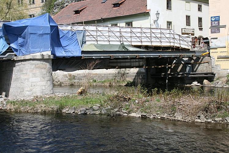 Rekonstrukce Lazebnického mostu - 4. týden