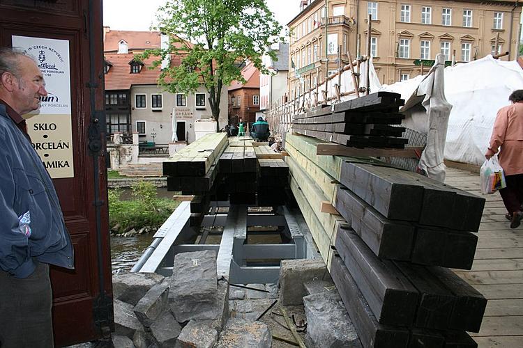 Rekonstrukce Lazebnického mostu - 7. týden prací