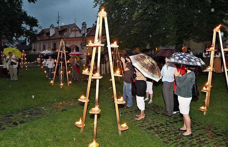 Vzkaz potomkům a večerní slavnost v klášterní zahradě, 2. srpna 2009