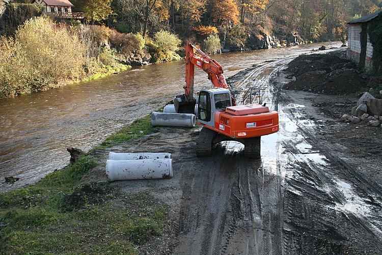Protipovodňové práce na Vltavě - 5. listopadu 2009
