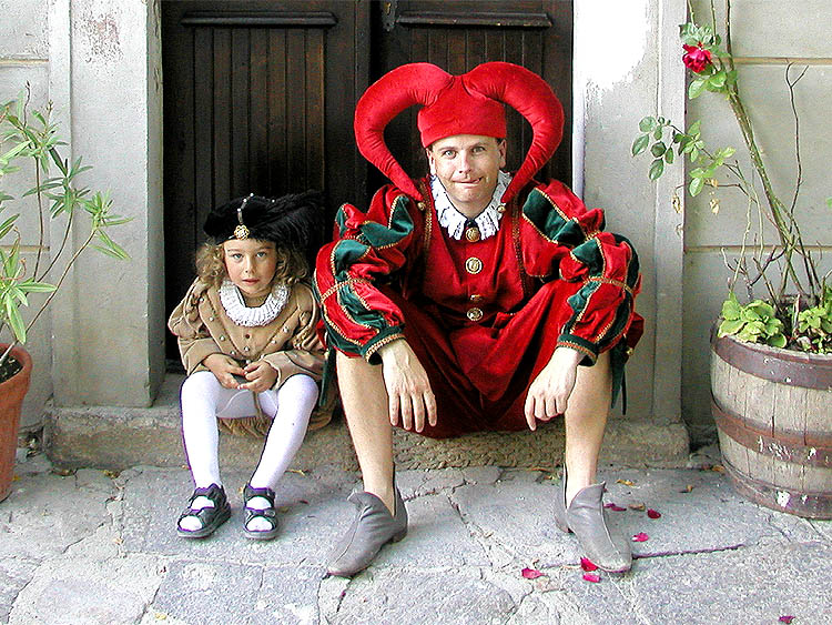 Jester and his prospective successor, Celebrations of five petalled rose 2002