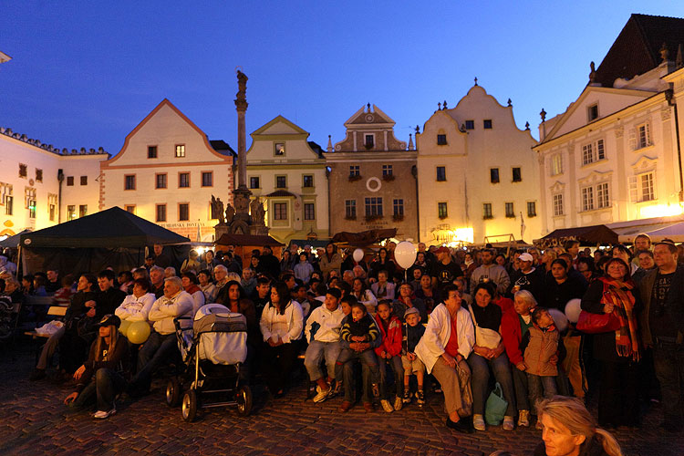 Stadtplatz Svornosti, St.-Wenzels-Fest