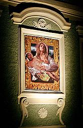 Jiří Surůvka (nar. 1961, Ostrava), Krumlovská madona, 2007, foto: Lubor Mrázek 