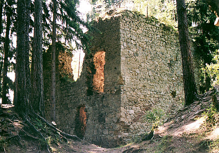 Small Castle of Pořešín
